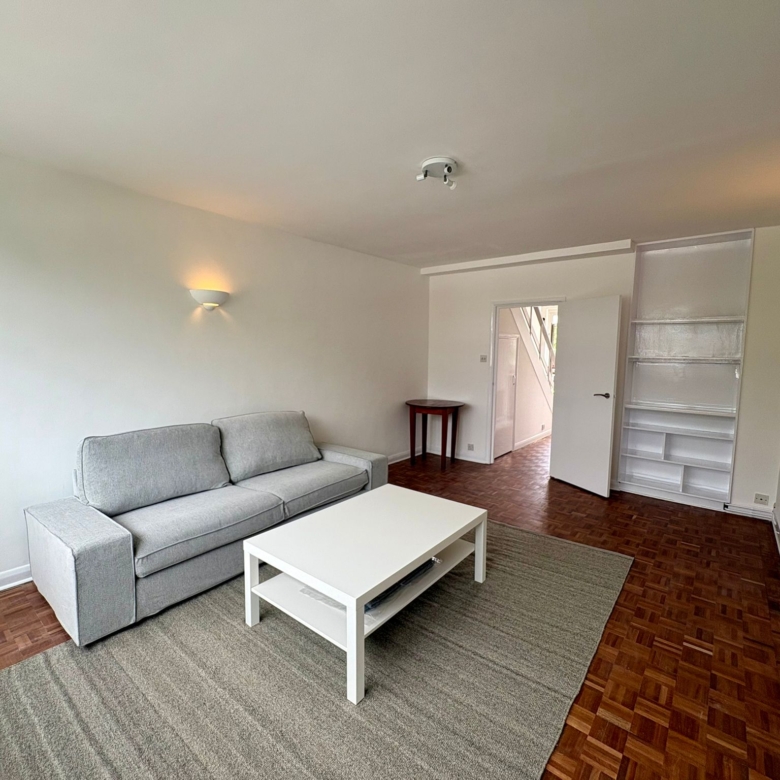 South Court, Putney SW15