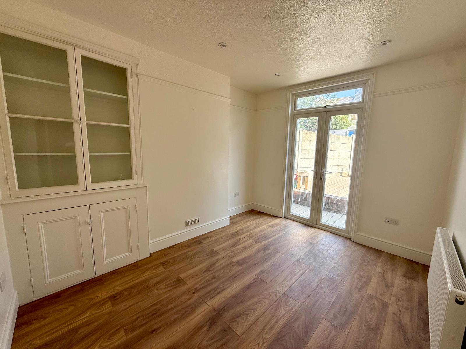 WhatsApp Image 2026-07-16 at 10.47.02 (15) Basildon Road, SE2