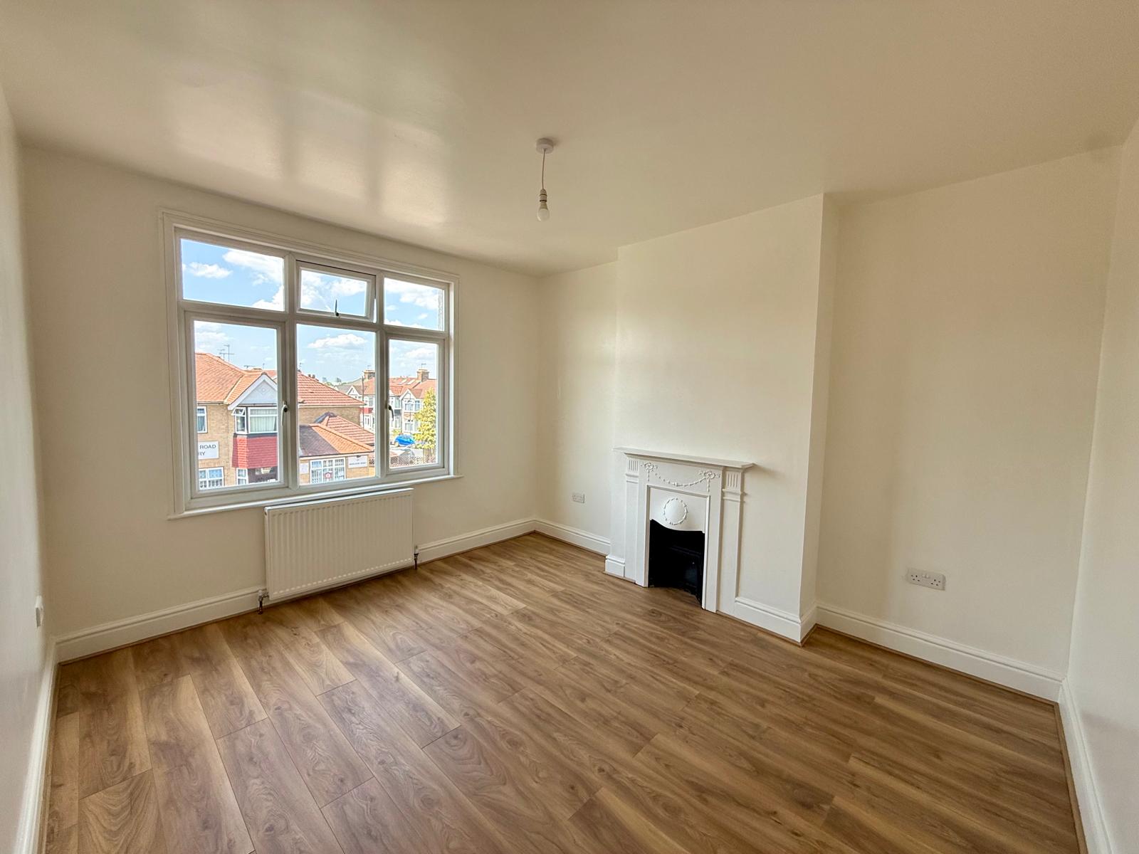 WhatsApp Image 2026-07-16 at 10.47.02 (4) Basildon Road, SE2